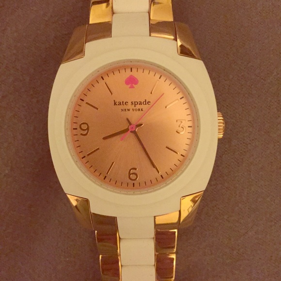 Authentic Kate Spade Watch in Rose Gold - Picture 1 of 4